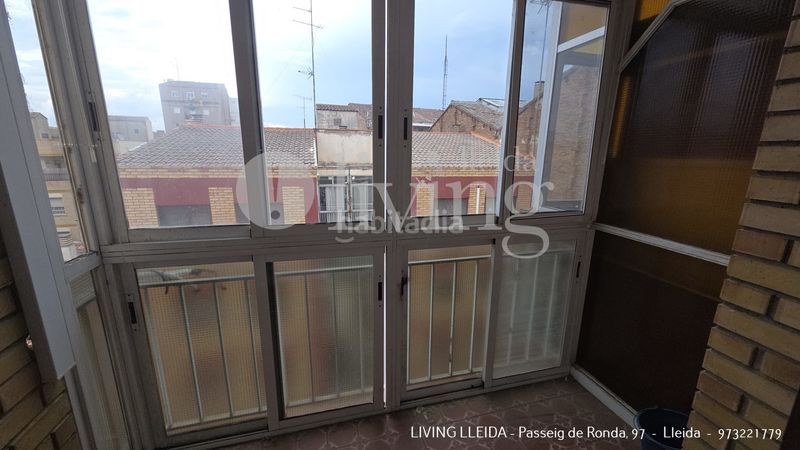 Foto 4ee7a6b0-f0f3-44b1-bbf6-57157ac351e5. Pis amb calefacció aparcament a Rambla Ferran Lleida