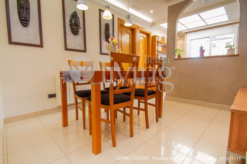 Foto dd00c250-d8e0-44c3-9af7-7640b3fd78b7. Etagenwohnung mit heizung in Mariola Lleida
