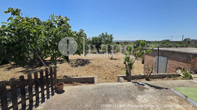 Foto dcd2a6a2-e0d9-47b7-abc1-32953b53887f. Casa amb xemeneia piscina a Puigverd de Lleida