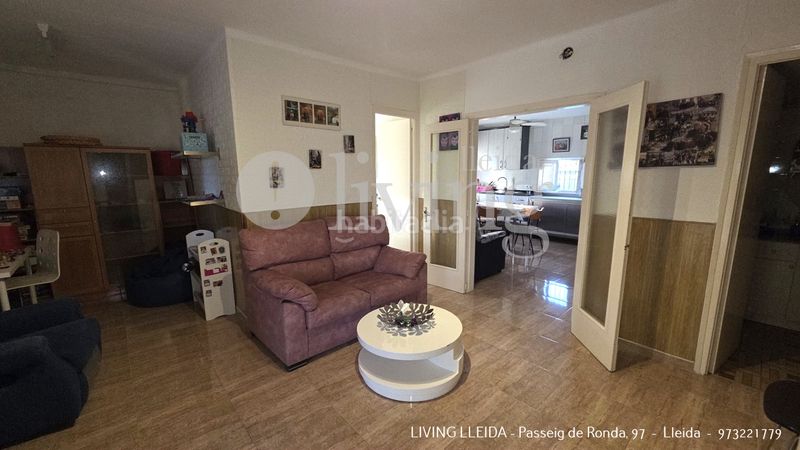 Foto 3d096f5d-b69c-45b7-aa82-6a6e2ce3ea33. Casa amb xemeneia calefacció piscina a Partides Rurals Lleida