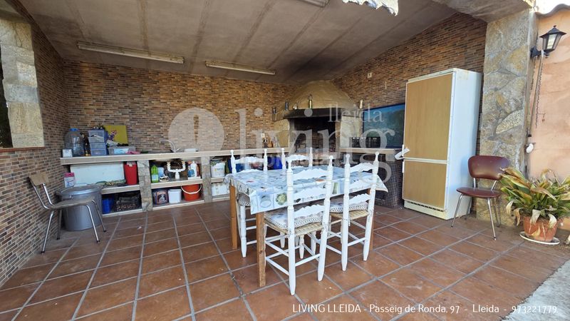 Foto 435fae1c-3e61-4b3b-a060-35728aa7db81. Casa amb xemeneia calefacció piscina a Partides Rurals Lleida