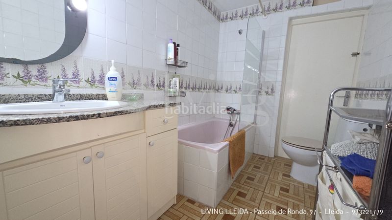 Foto b90b25bb-f7e3-4c4c-9a1c-2d3407fd19f1. Casa amb xemeneia calefacció piscina a Partides Rurals Lleida
