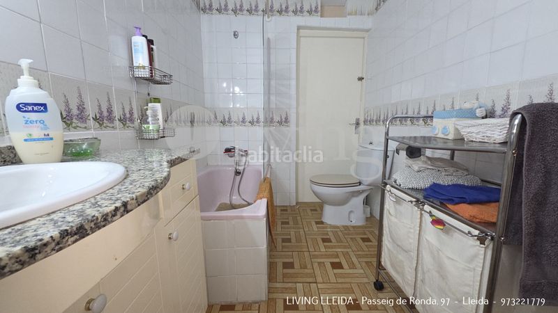 Foto d252775c-2b1c-49c9-827e-5fbc351c02cb. Casa amb xemeneia calefacció piscina a Partides Rurals Lleida