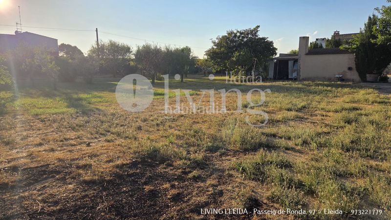 Foto e379b821-bef4-4395-90c7-09de117814c0. Casa amb xemeneia calefacció piscina a Partides Rurals Lleida