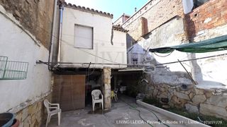 Casa a schiera  Carrer arrabal