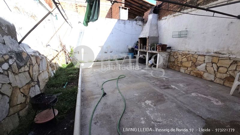 Foto 13f6f69e-5386-4329-8d5f-13f03c99ed6c. Casa adossada amb calefacció aparcament a Albatàrrec