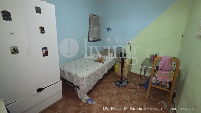 Foto f2b2239e-354e-4651-b63f-7c4352290926. Casa adossada amb calefacció aparcament a Albatàrrec