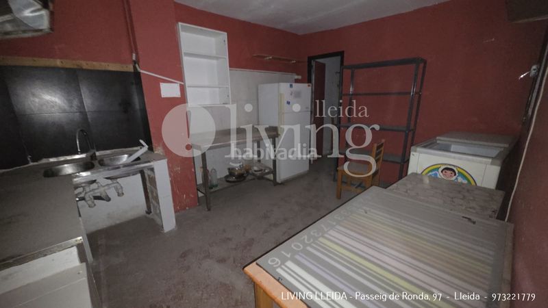 Foto 52efa9b4-7ed3-4a1b-bd81-3172c124f31d. Local comercial a Instituts-Universitat Lleida