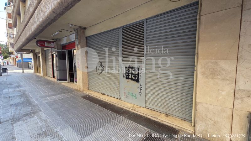 Foto ef055d48-820a-4ed9-a8d9-88e4b0f7b802. Local comercial a Instituts-Universitat Lleida