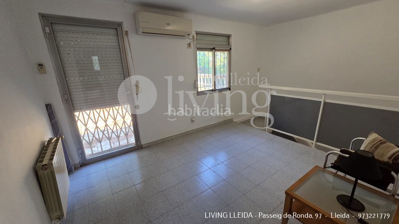 Foto 003b8102-20d6-4937-bed8-b262b215dbdb. Casa amb xemeneia calefacció aparcament piscina a Lleida