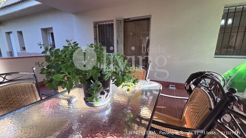 Foto 2314e598-e824-4599-9b37-cc8e0850d09d. Casa amb xemeneia calefacció aparcament piscina a Lleida