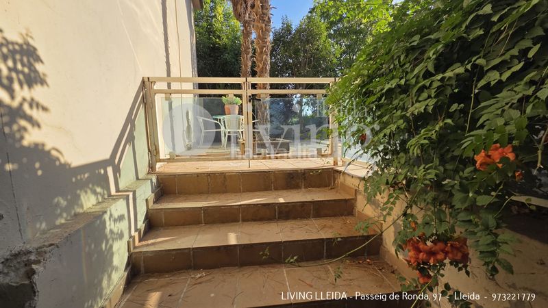 Foto 4498ac37-4688-47d0-913f-fd157060f709. Casa amb xemeneia calefacció aparcament piscina a Lleida