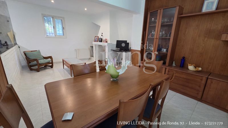 Foto d8eadd90-d157-423c-bbf8-a43bdf0156af. Casa amb xemeneia calefacció aparcament piscina a Lleida