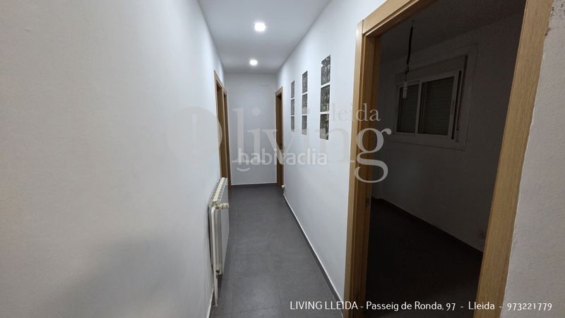 Foto fba2c513-3ada-4ecd-aa7e-f87df22dcc39. Casa amb xemeneia calefacció aparcament piscina a Lleida