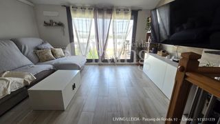 Zweistöckige Wohnung  Carretera de lleida