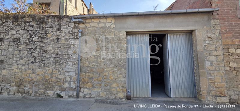 Foto e55d8776-6b69-4a89-a466-7a65738ec91b. Pis amb aparcament a Maials