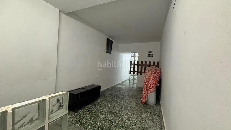 Foto c7c30d4d-c3d1-4b22-aead-8ea2872f0f23. Estudio en Centre-Zona Alta Alcoi
