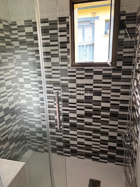 Foto 2d29a410-5d79-4dca-8807-356a3cb71b89. Flat with heating in Llaranes Avilés