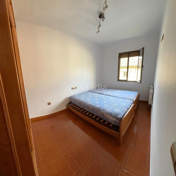 Foto f5eb94ed-5cee-4f40-bb8a-d10a9d1d66f3. Flat with heating in Llaranes Avilés