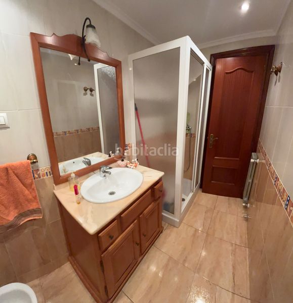 Foto fa0ddd3b-a6bb-45bb-9bd1-acafa9fb5912. Pis amb calefacció a Llano Gijón