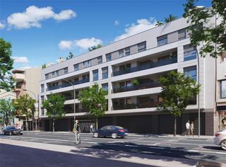 Zweistöckige Wohnung in Avinguda de jacquard 73