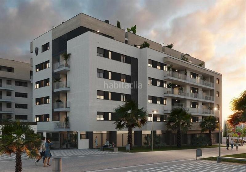 Foto 33e823f6-f230-4ec6-8935-08e3a0dc4c86. Flat 95m<sup>2</sup> with pool in Zona Universitaria Bormujos