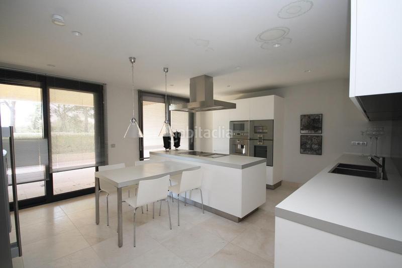 Foto 4ed5857a-4ae0-4377-85f3-7b9cdf68e724. Development 23 VIVIENDAS EN HACIENDA DE VALDERRAMA in Sotogrande. Homes of new buildings