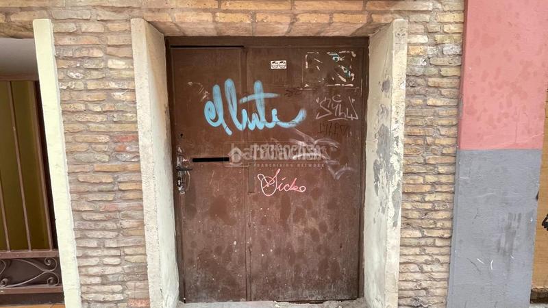 Foto 38faf1d1-aac2-4fe2-9fc1-a275ee07acab. Geschäftsraum in Plaza de Toros Zaragoza