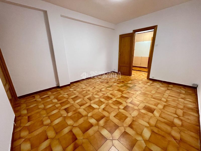 Foto e247a28d-e019-4800-aa5f-6518e3909f05. Piso  en venta en San Pablo Zaragoza