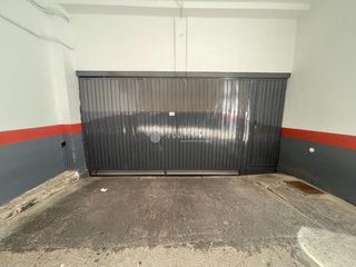 Aparcament cotxe a Ciudad Jardín - Parque Roma. Boxplaza de garaje en venta en zaragoza