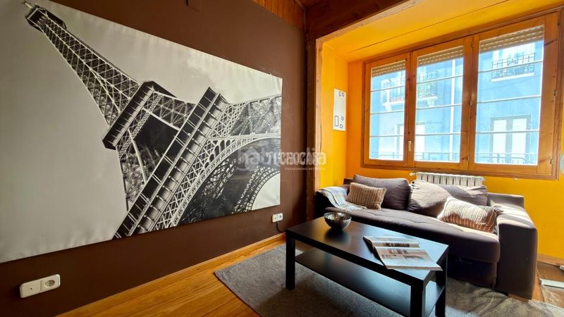 Foto a996612f-748a-4095-a99b-344ad0887cb0. Piso  en venta en Ciudad Jardín - Parque Roma Zaragoza