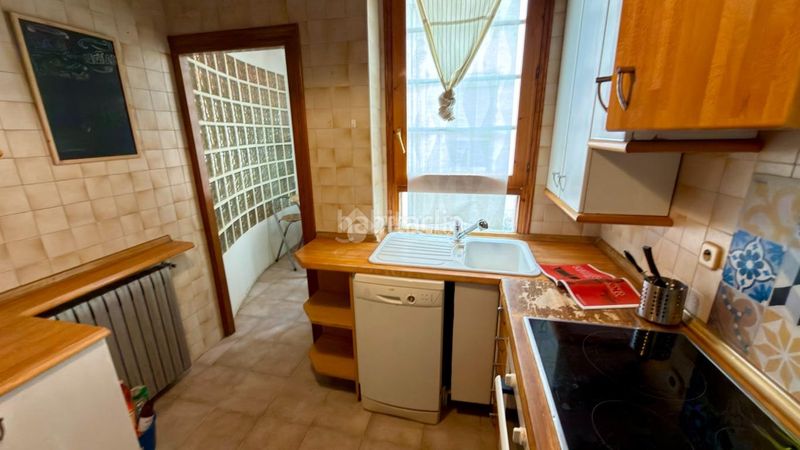 Foto b08162c6-2c2f-4c7b-8f96-0feb67070124. Piso  en venta en Ciudad Jardín - Parque Roma Zaragoza