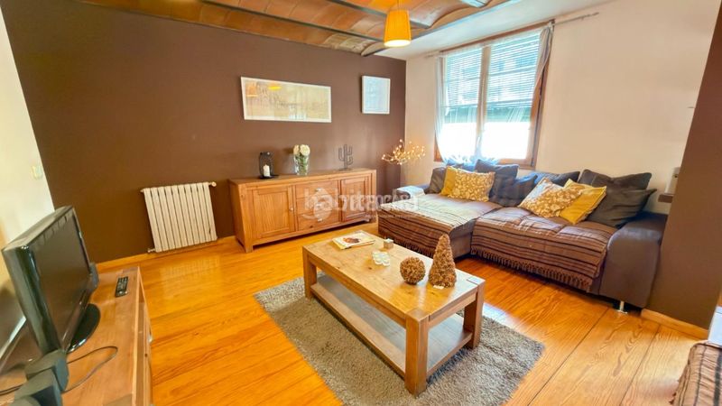 Foto fdf62dc3-6dcd-492e-84b5-90086fff8475. Piso  en venta en Ciudad Jardín - Parque Roma Zaragoza