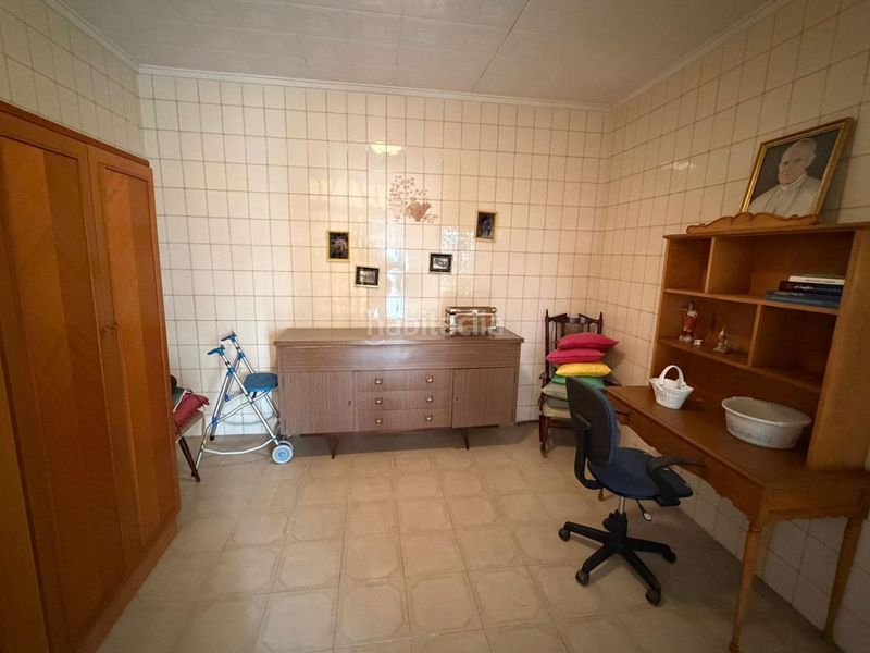 Foto be9da6c3-6189-47ab-8c10-fd93a17c1e30. Casa a Centro - Muelle Pesquero Torrevieja