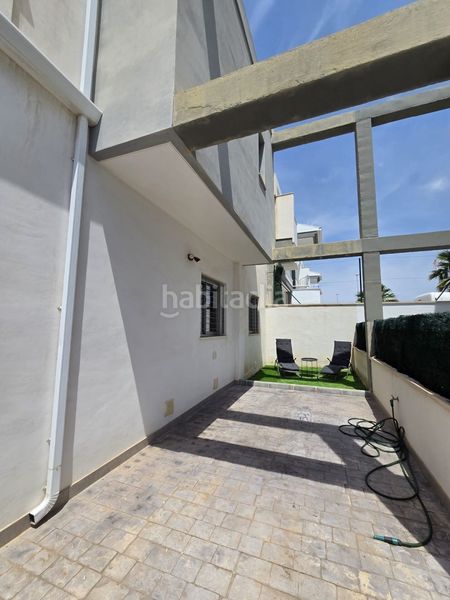 Foto b6c3d9e0-dfa1-4d9a-b821-60ff4d74c269. Casa adossada amb aparcament a Lomas de Cabo Roig - Los Dolses Orihuela