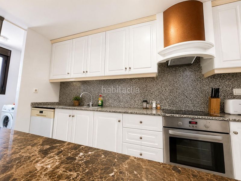 Foto 4b7c618f-49d7-419e-975e-33a3a7fee00a. Apartament a Los Almendros Orihuela