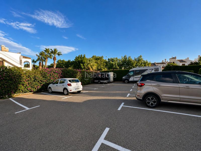 Foto c2572898-ce7f-4136-ad0f-cf5e2a8549e7. Apartament a Los Almendros Orihuela