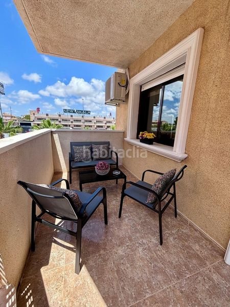 Foto 0ce206e8-9007-4e38-8ba9-92be45ecf5d3. Apartament amb piscina a Aguamarina Orihuela