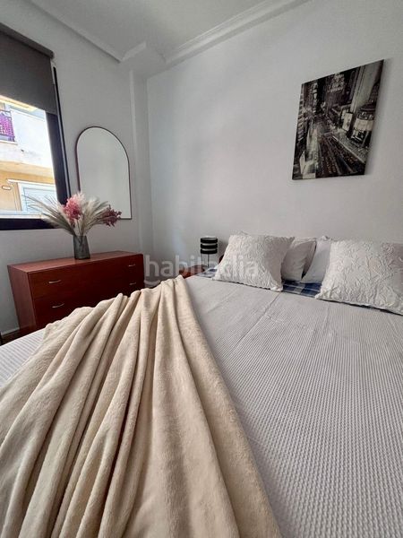 Foto 63f433d1-3b3f-4e60-a832-1bb608b8d99d. Apartament amb piscina a Aguamarina Orihuela