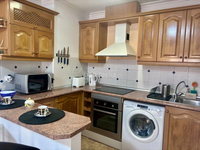 Foto 9d4ea13a-5d53-4761-a4fb-6cb68f3efb17. Apartament amb piscina a Aguamarina Orihuela