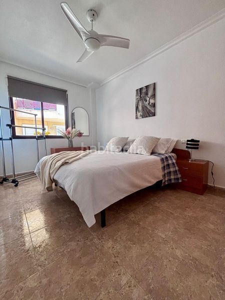 Foto c8f06f26-f0a9-450e-9a77-8a8a273c5200. Apartament amb piscina a Aguamarina Orihuela