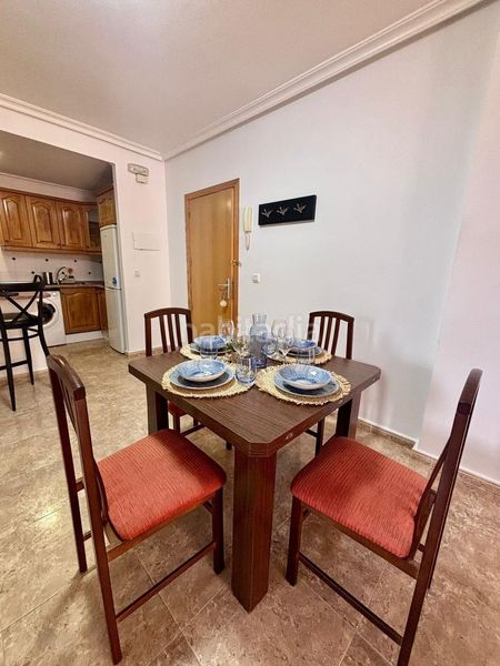Foto d8fc3fad-e4ea-422c-925b-d69805cd2012. Apartament amb piscina a Aguamarina Orihuela