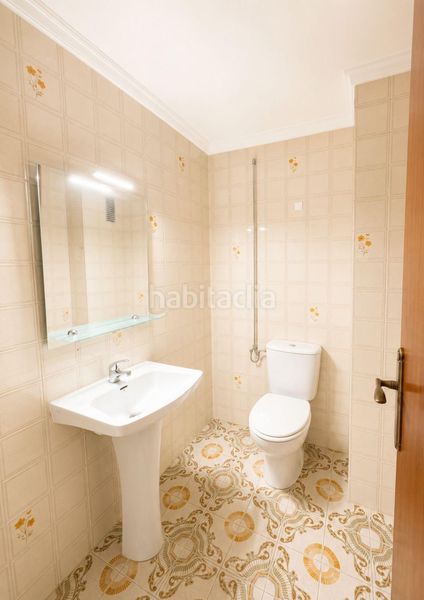 Foto 0a6ca5d5-3412-42a8-9376-e61bf61802f0. Apartament amb aparcament a Las Piscinas Naturales Torrevieja
