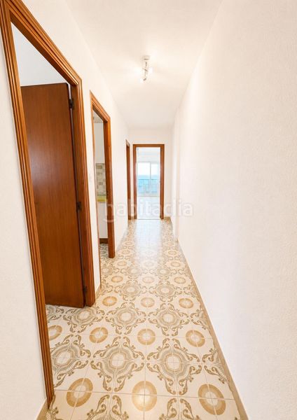 Foto f5c700d5-d972-4d15-be95-b6f0d3ea325e. Apartament amb aparcament a Las Piscinas Naturales Torrevieja