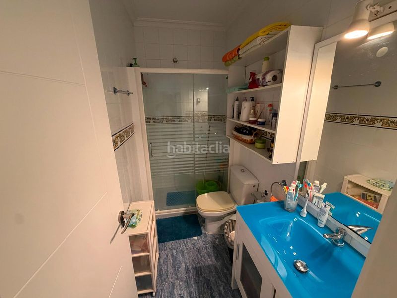 Foto d1c0ad70-4e91-41ce-992b-c592b9bca4d1. Casa amb piscina a Torreblanca Torrevieja