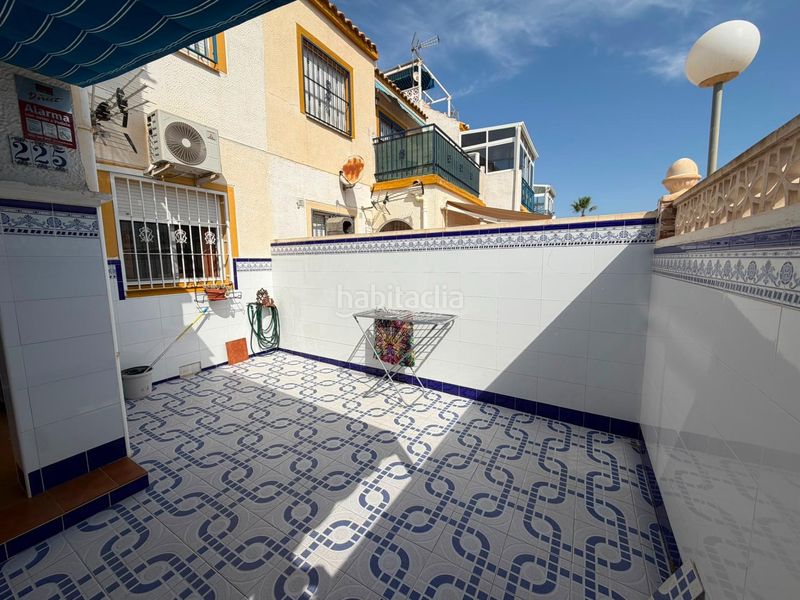 Foto a119bb08-8351-4881-b7f9-7455a9d79908. Casa amb piscina a Zona Carrefour - Urbanizaciones Torrevieja