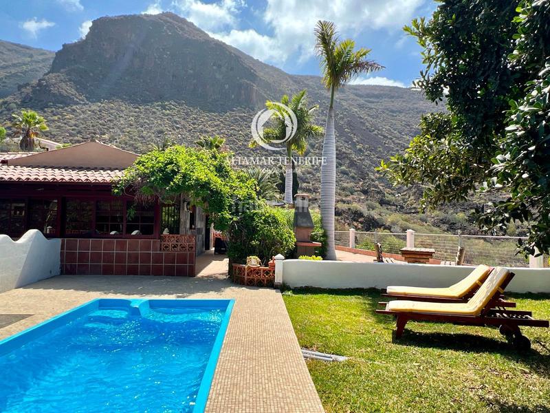Foto bafe3d07-fb80-408e-abba-460a618e2cca. Casa exclusiva villa de lujo en la caldera en Tamaimo - Arguayo Santiago del Teide