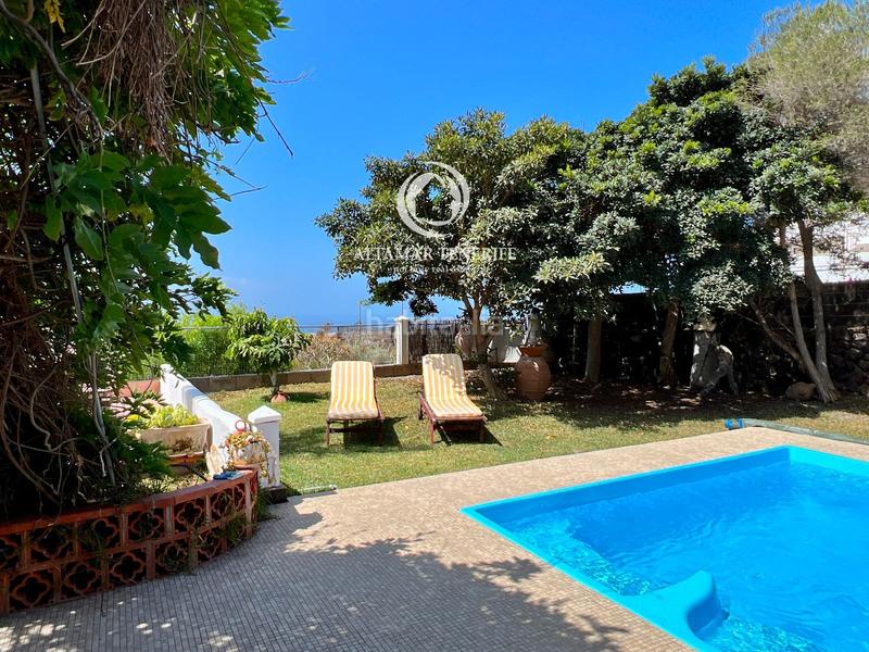 Foto c98c8757-e30b-49d6-88d4-5f789a1643e0. Casa exclusiva villa de lujo en la caldera en Tamaimo - Arguayo Santiago del Teide
