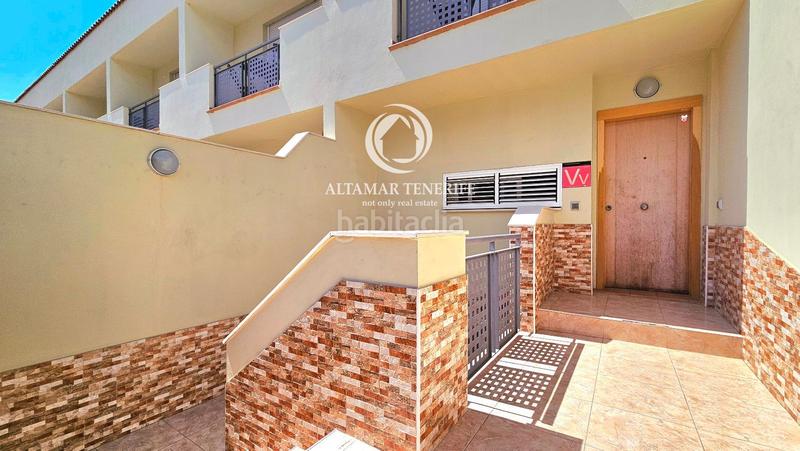 Foto 065c574a-1f80-42ad-8f85-43d38cf0c156. Casa adosada adosado en el exclusivo complejo oasis fañabé en Adeje