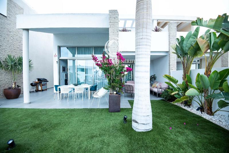 Foto 5a64a990-9a17-4050-b9ae-1d4f2fdf70f2. Casa con parcheggio piscina in La Caleta Adeje